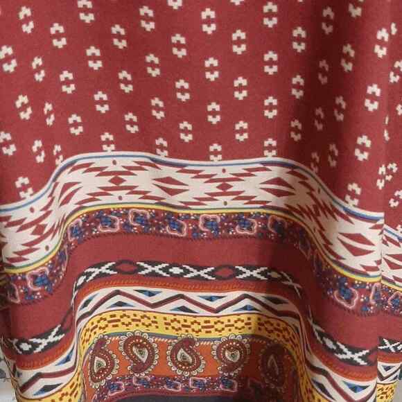 Freesia aztec print tie neck top in size large. Brick Red - Picture 2 of 5